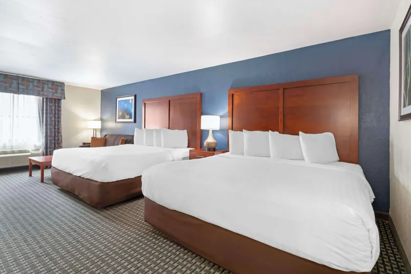 Best Western Northwest Corpus Christi Inn & Suites - Image 1