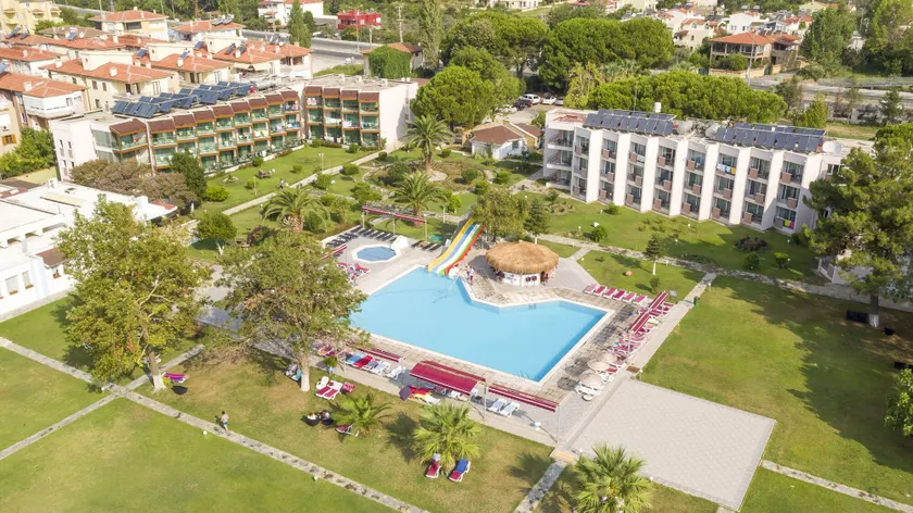 RA Resort Otel - Image 1