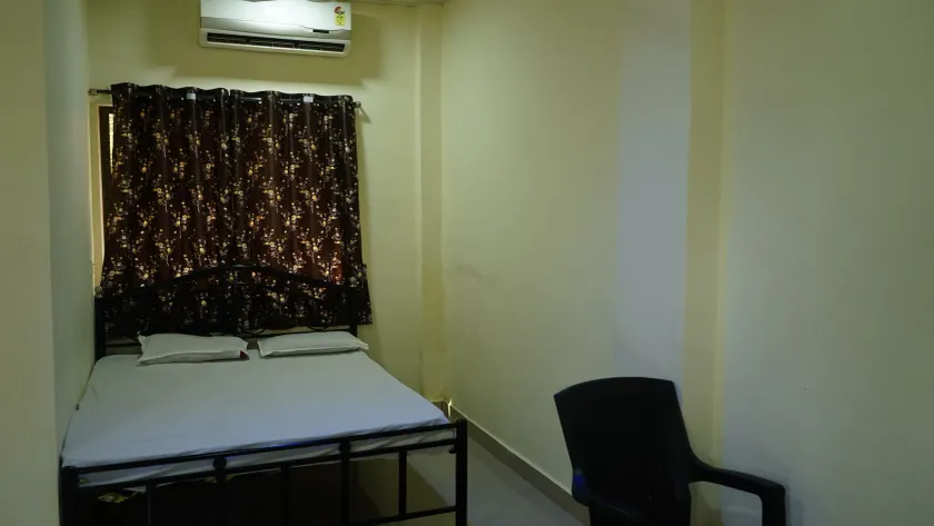 Vellankani Resort Gorai - Chambre