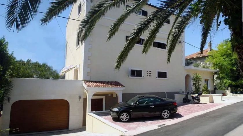 Matic Apartments - Image 1