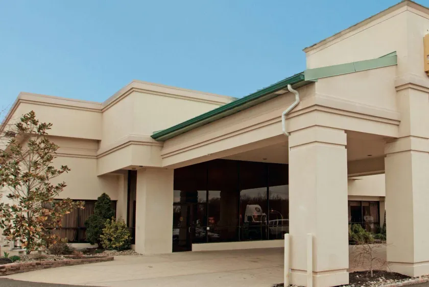 Ramada Inn by Wyndham Fairfield NJ - Image 1