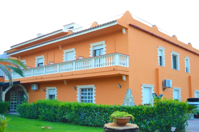 Hotel Costa Jonica - Image 1