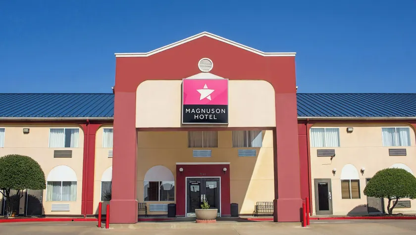 Magnuson Hotel Sand Springs – Tulsa West - Image 1