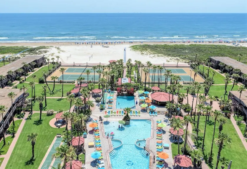 Isla Grand Beach Resort - Image 1