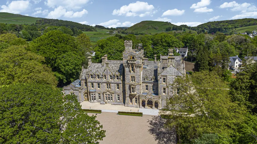 The Kennedy House Stone Cross Mansion - Image 1