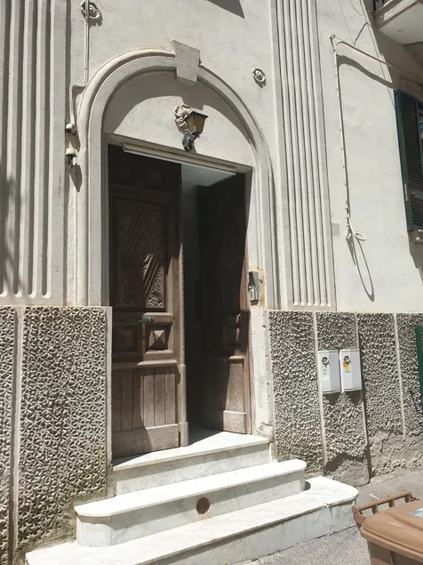 Lesuite Napoli - Image 1
