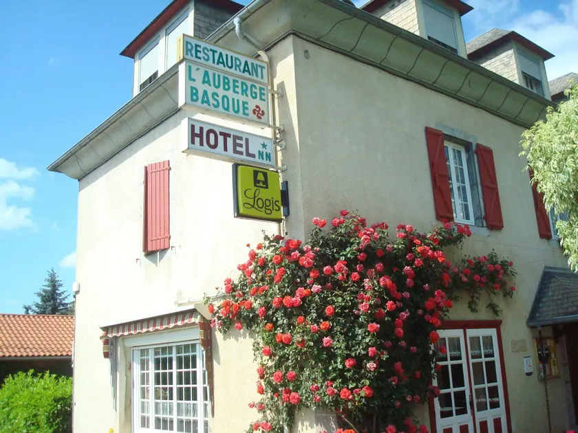Logis L'Auberge Basque - Image 1