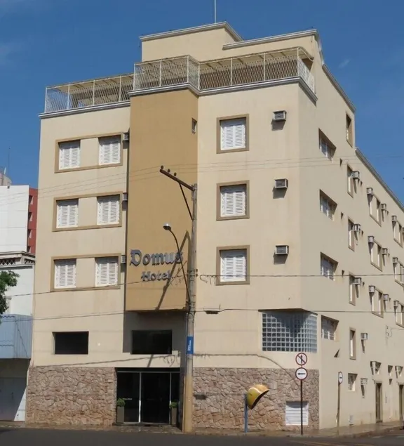 Domus hotel - Image 1