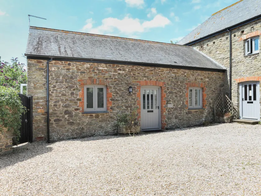 Stable End Cottage - Image 1