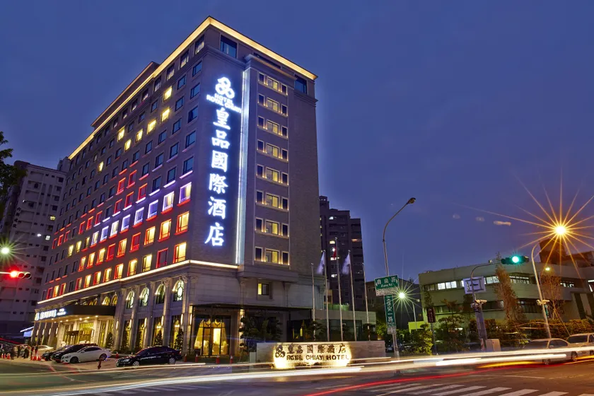 Royal Chiayi Hotel - Image 1
