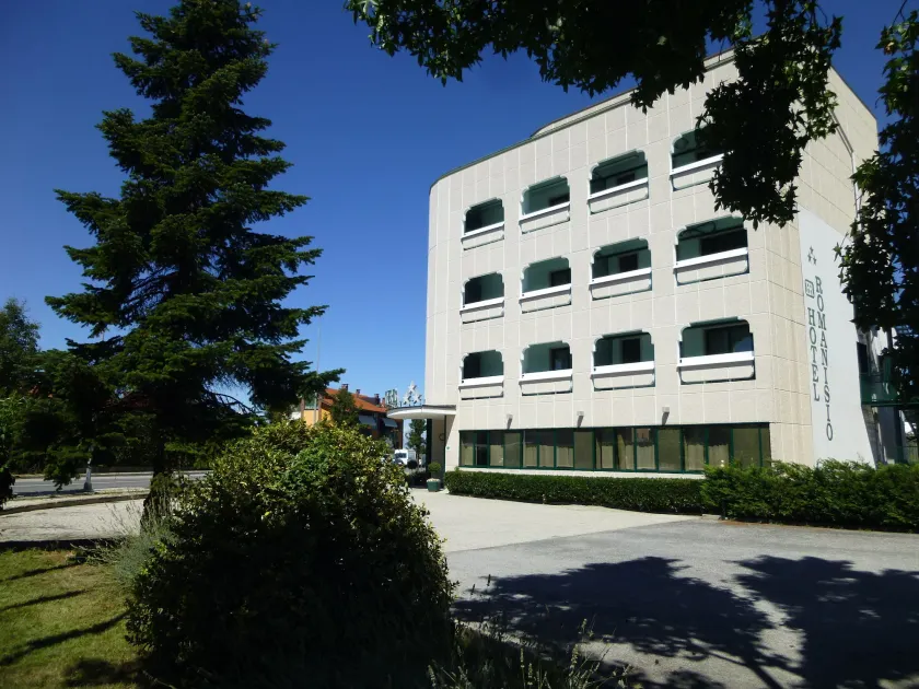Hotel Romanisio - Image 1