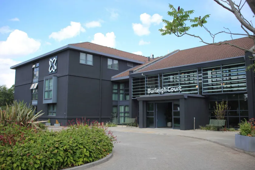 Burleigh Court Hotel and Leisure - Image 1