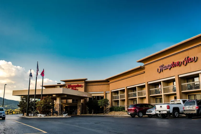 Hampton Inn Caryville-I-75/Cove Lake-State Park - Image 1