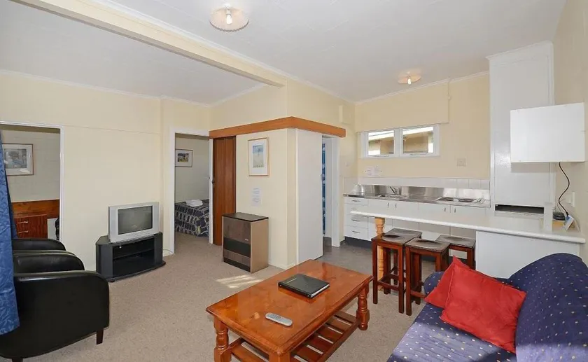 Trentham Motel - Image 1