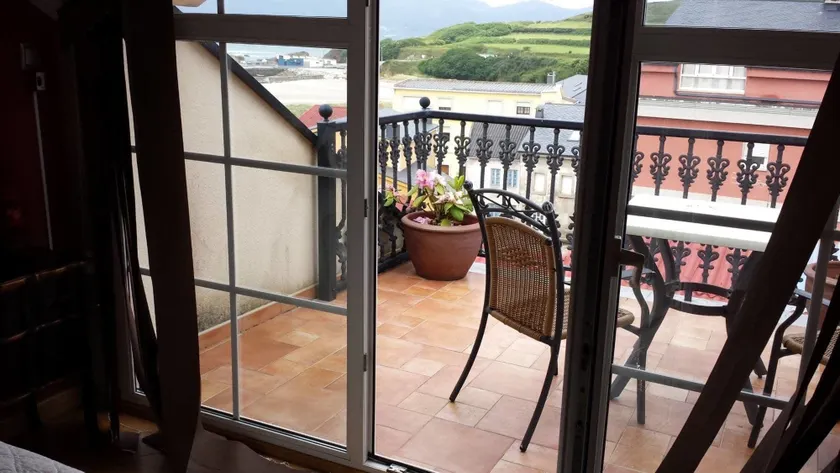 Hotel Viento del Norte - Image 1