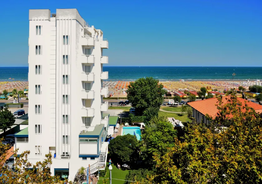 Hotel Aristeo Rimini fronte mare - Image 1