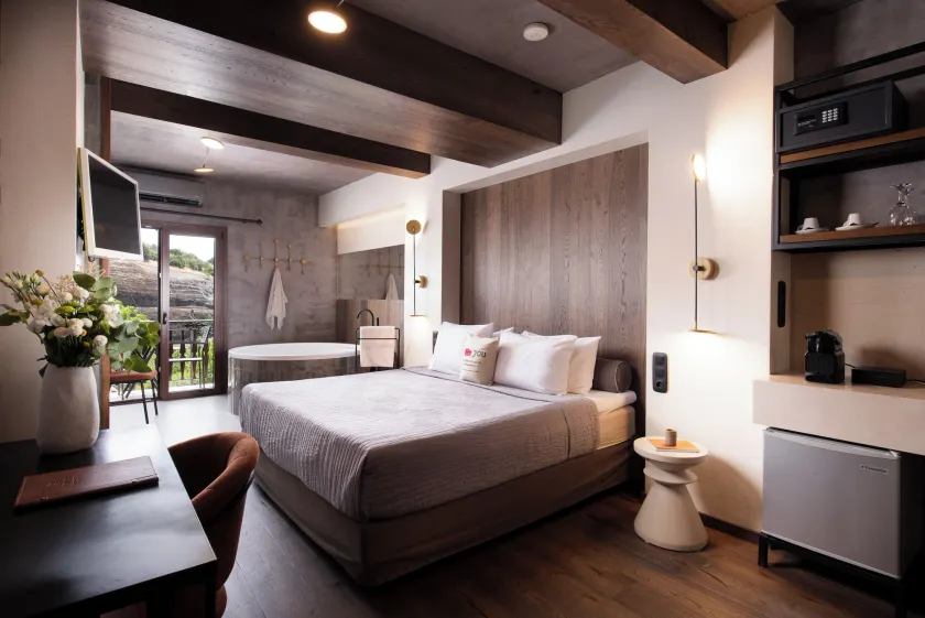 Tsikeli Boutique Hotel Meteora - Adults Friendly - Image 1