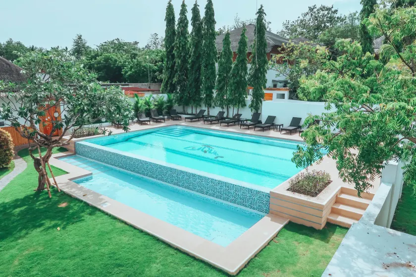 Liquid Dive Resort - Image 1