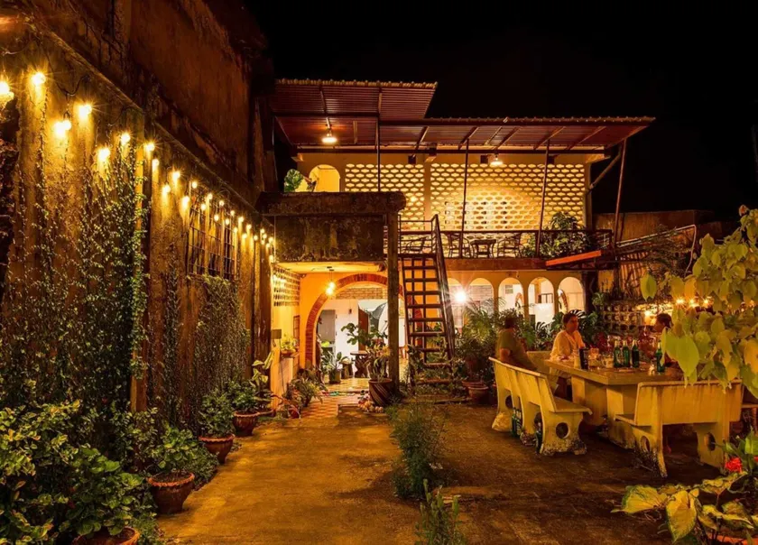 OYO 75469 Baan Kong Hostel - Image 1
