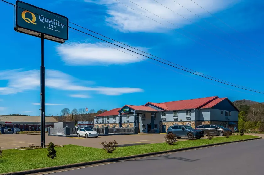 Quality Inn Fort Payne - Image 1