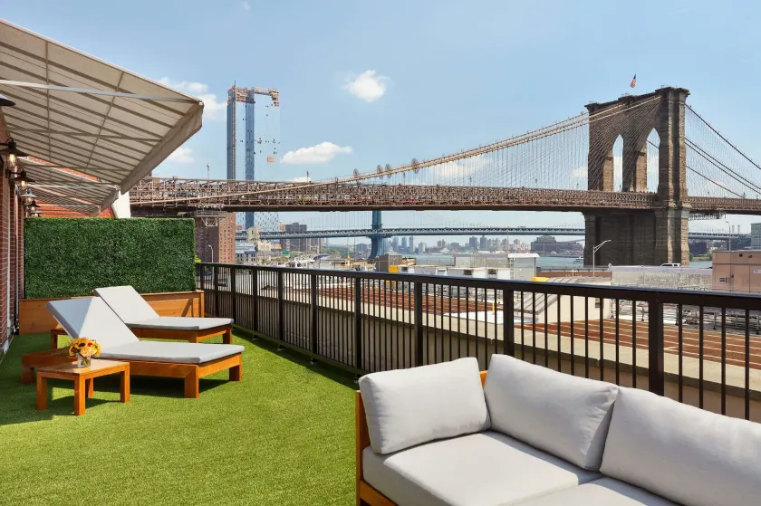 33 Hotel, New York City, Seaport - Image 1