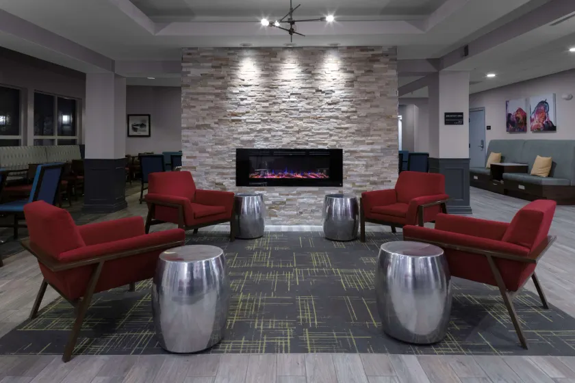 Hampton Inn by Hilton Concord/Bow - Image 1