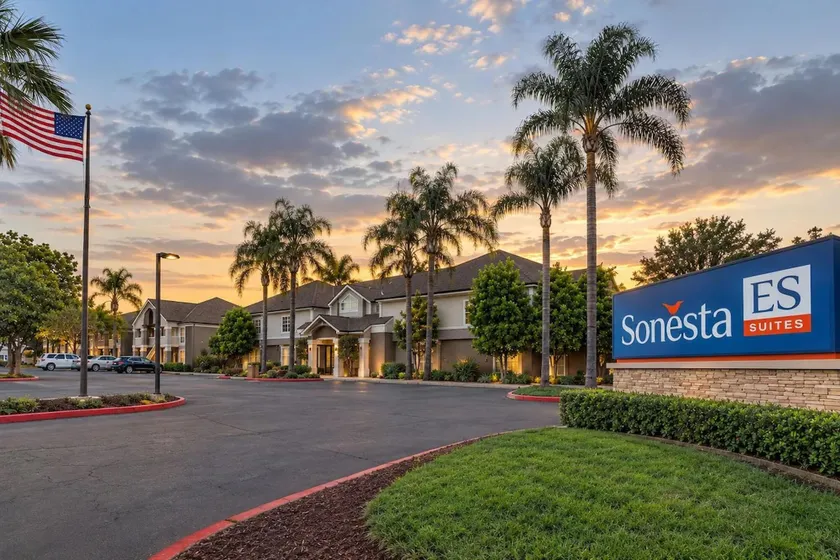 Sonesta ES Suites San Jose - Airport - Image 1