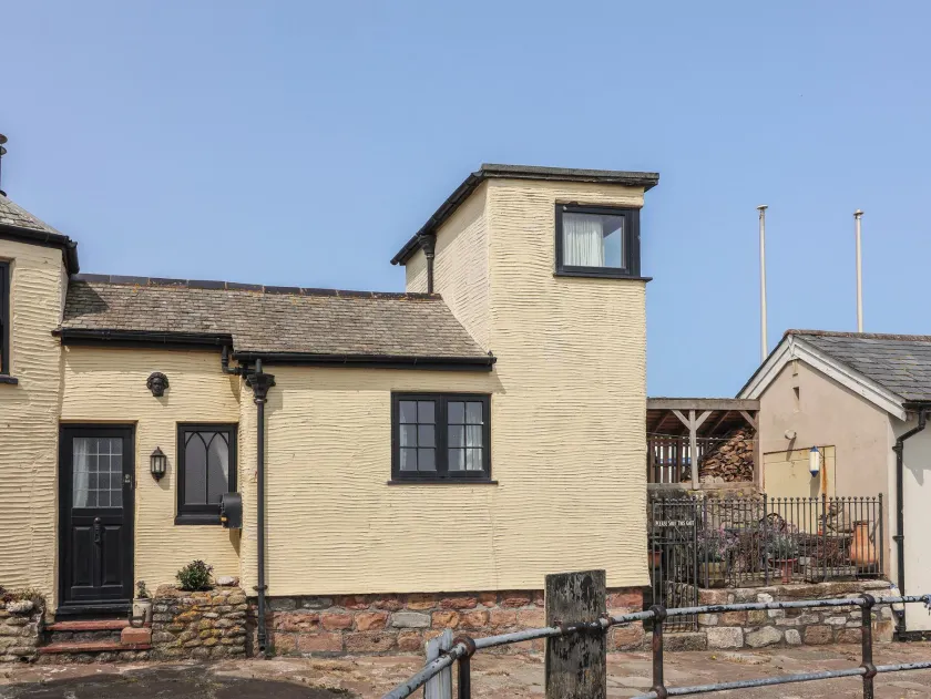 Sammy Hakes Cottage - Image 1