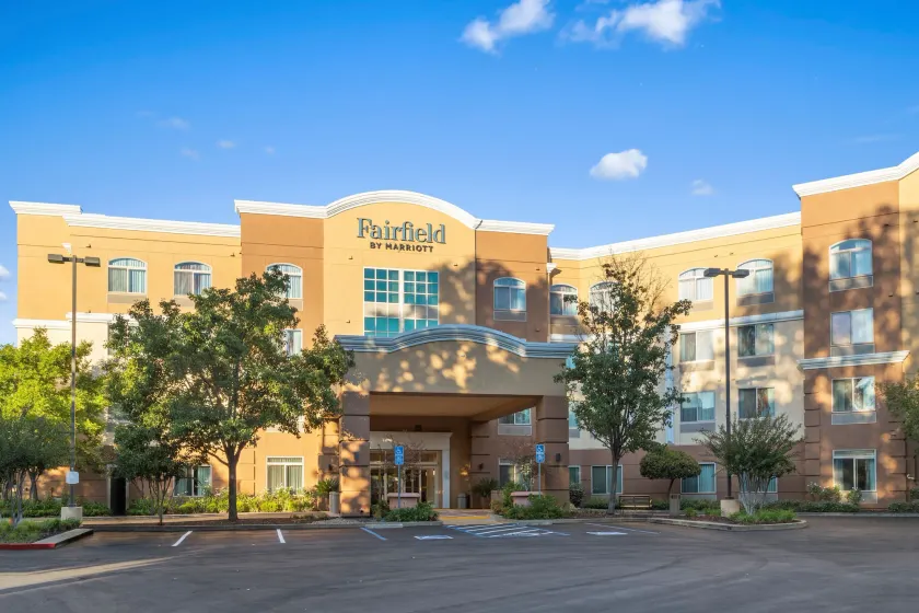 Fairfield Inn & Suites Rancho Cordova - Image 1