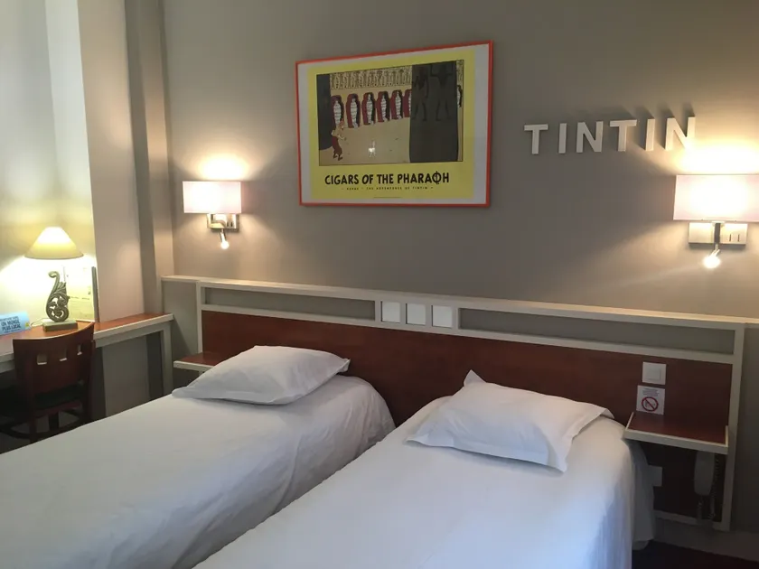 Logis Hôtel Restaurant LE MONARQUE 30 Parking Vélos Sécurisé - Chambre