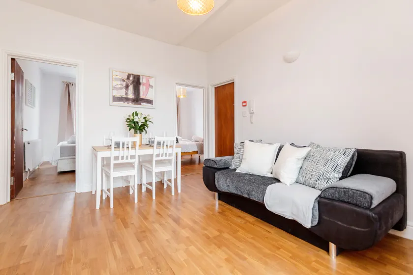 WelcomeStay Clapham Junction 2 Bedroom Apartment - Image 1