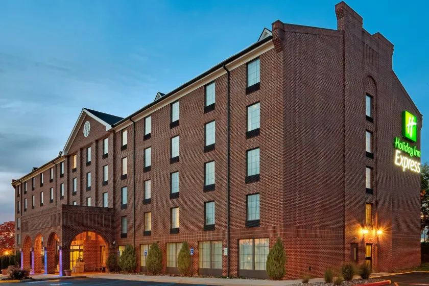 Holiday Inn Express Harrisburg East by IHG - Image 1