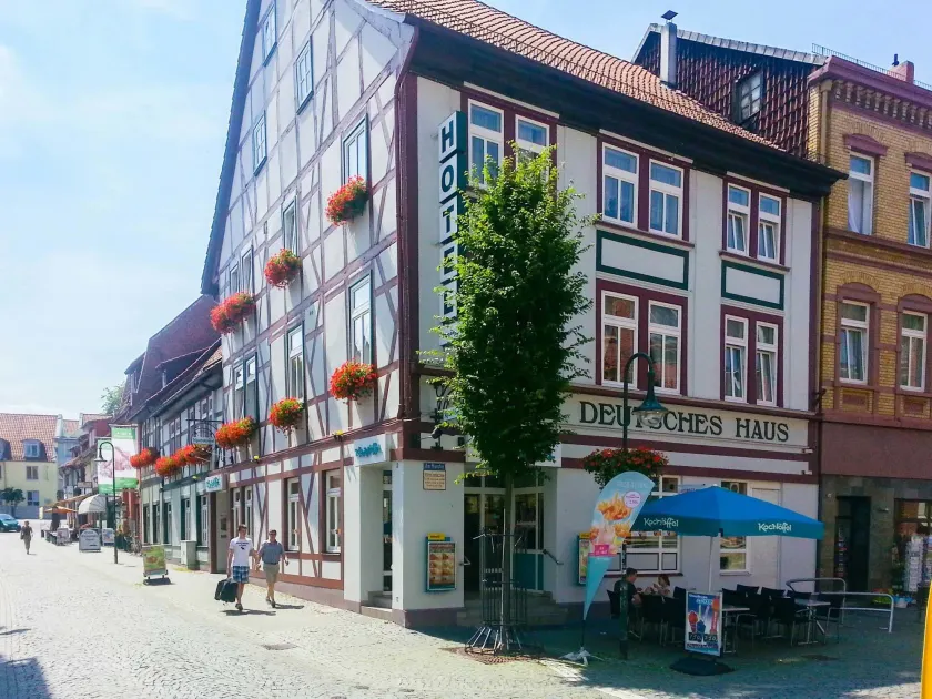 Hotel Deutsches Haus - Image 1