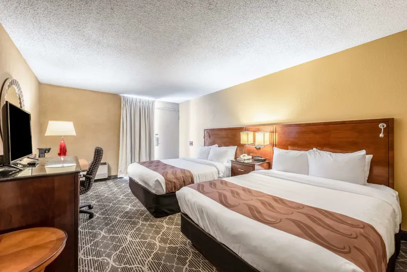 Quality Inn & Suites Brainerd - Image 1
