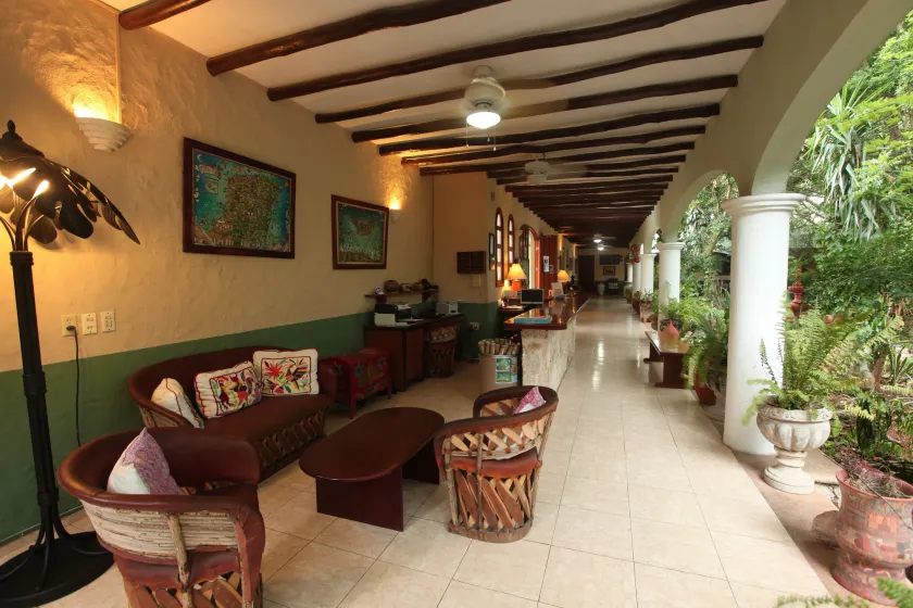 Casa Quetzal Hotel - Image 1