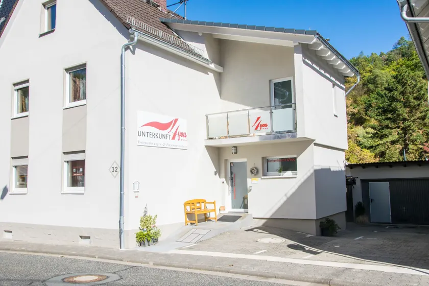 Am Schloss von Unterkunft4you - Image 1