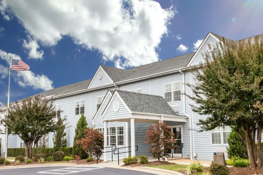 Microtel Inn by Wyndham Wilson - Image 1