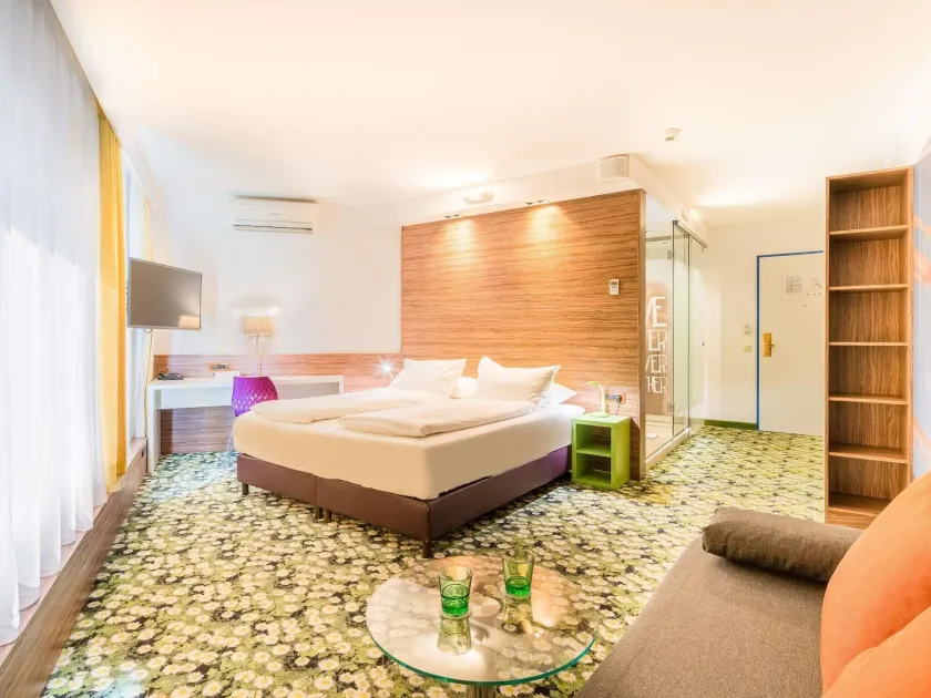 Ibis Styles Wien City - Image 1