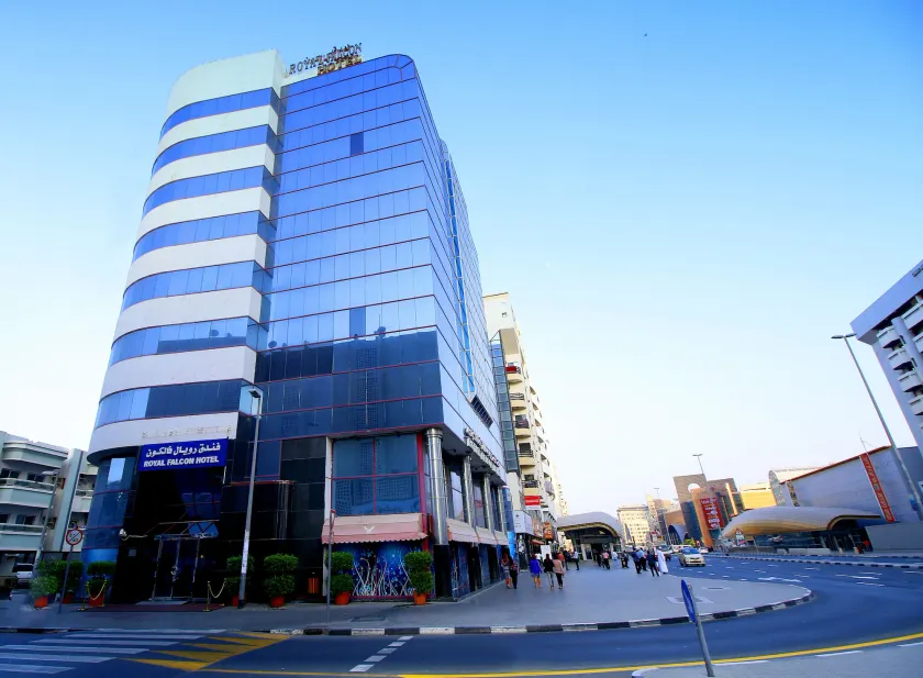 Royal Falcon Hotel - Image 1