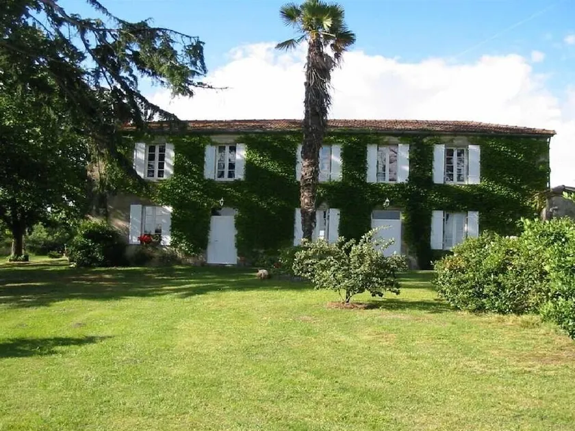 Chambres d'Hôtes Domaine du Bouchon - Image 1