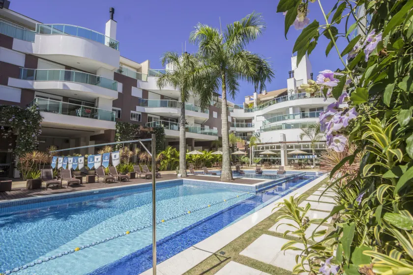 1032 - Apartamento para locação no centro de Bombinhas - Residencial Boulervard - 210 - Image 1