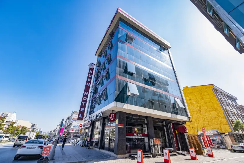 RUSH HOTEL İSTANBUL - Image 1