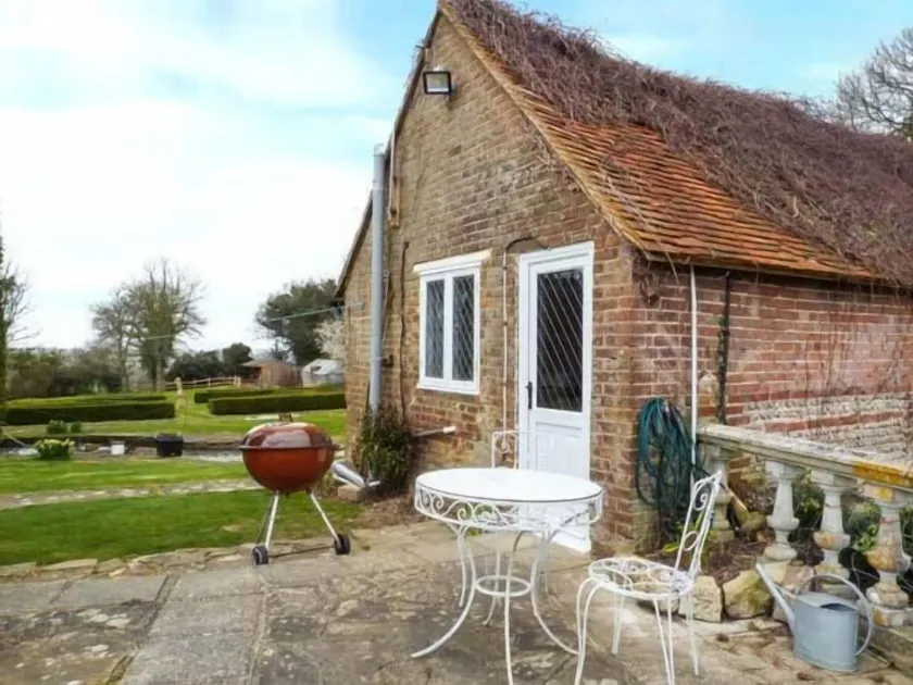 Standard Hill Cottage - Image 1