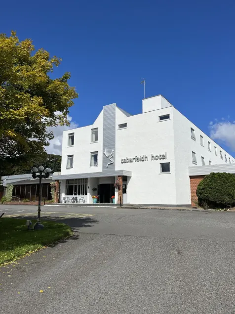 Cabarfeidh Hotel - Image 1