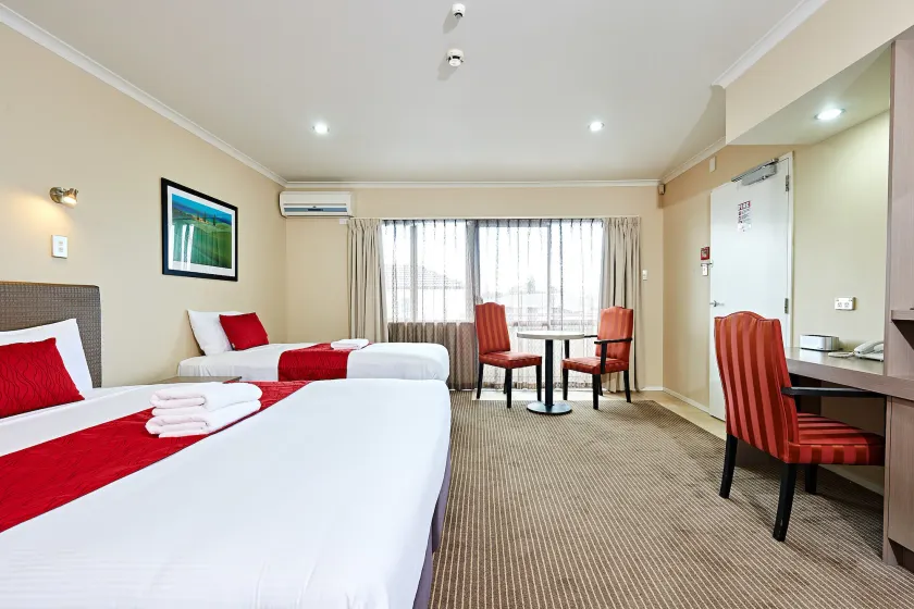 Auckland Airport Lodge - Image 1