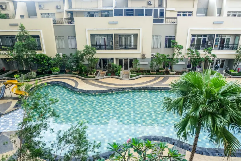 Spacious 1BR for 5 Pax at Maple Park Sunter Apartment By Travelio - Image 1