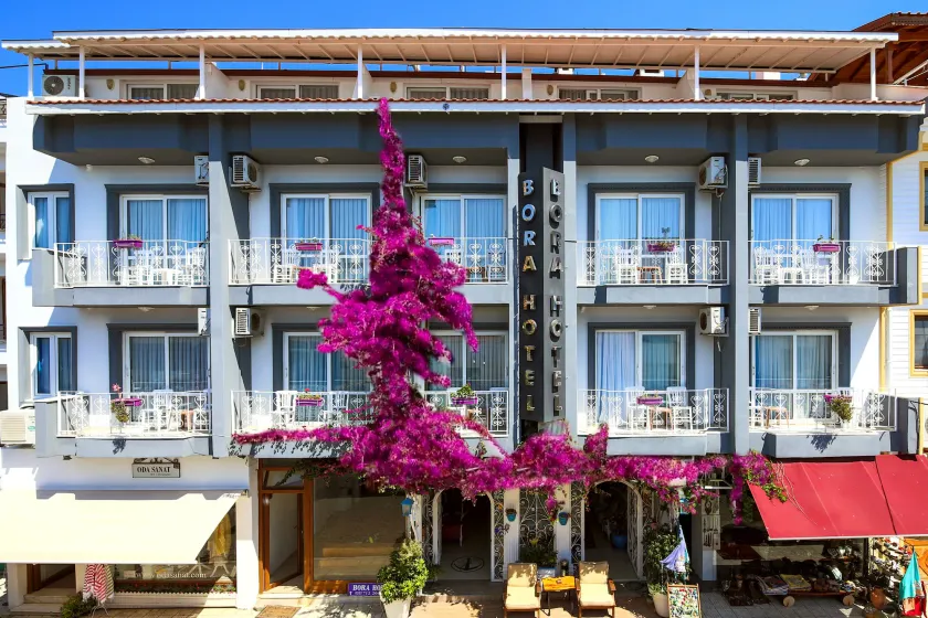 Bora Hotel - Image 1