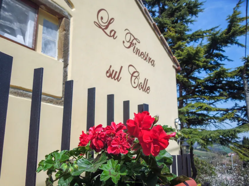 La Finestra sul Colle - Image 1