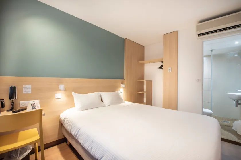 Hôtel Travel Inn Mérignac - Image 1