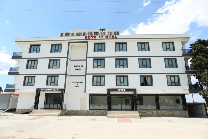 Rota 17 Otel - Image 1